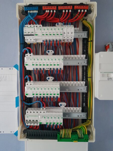 Mise en conformité électrique